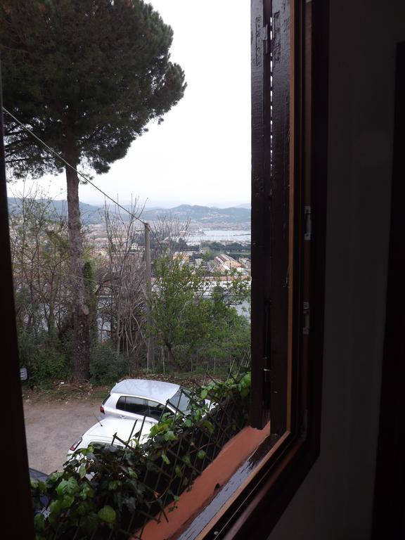 לה ספציה Tre Pini Apartment מראה חיצוני תמונה